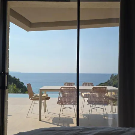 Katevasidi Retreat